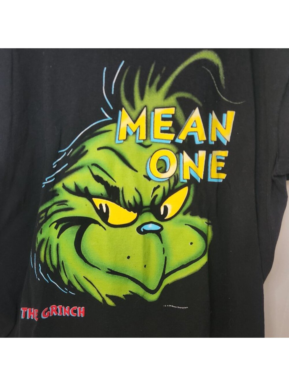 Dr. Suess "Mean One"~ The Grinch Novelty Short Sleeve T-Shirt
